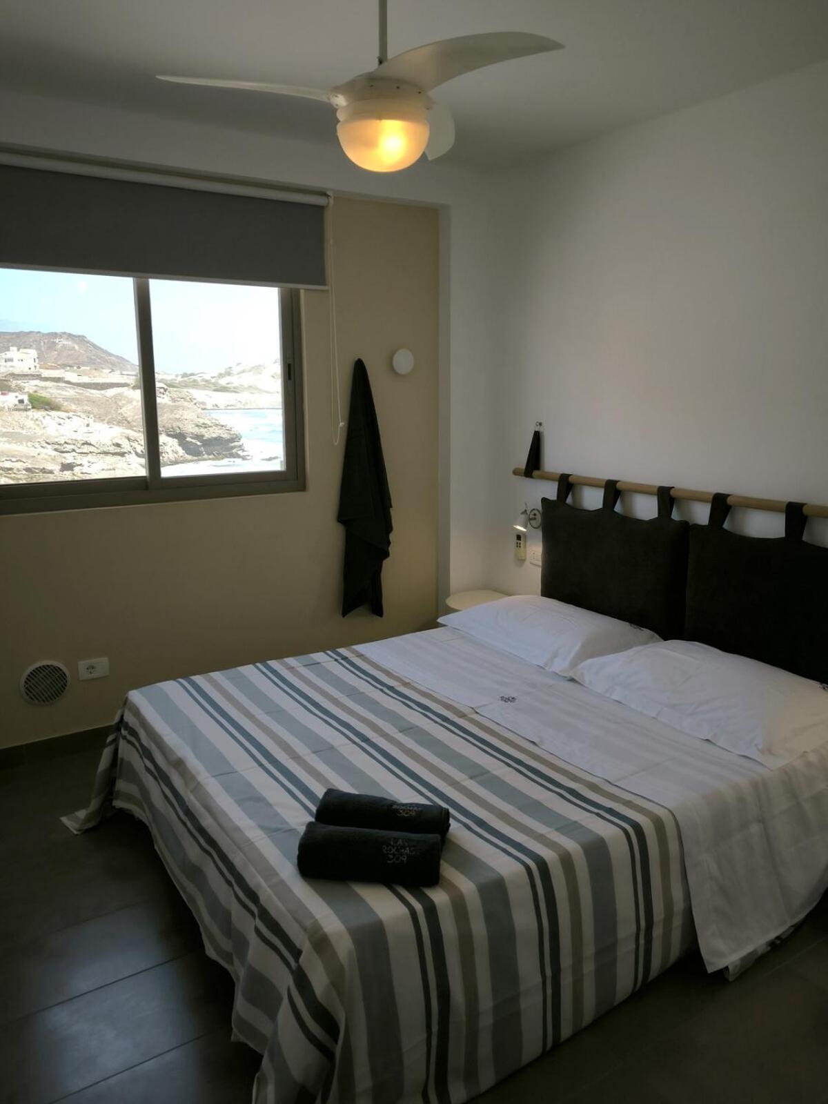 Seafront Holiday House On The Mindelo Bay Экстерьер фото
